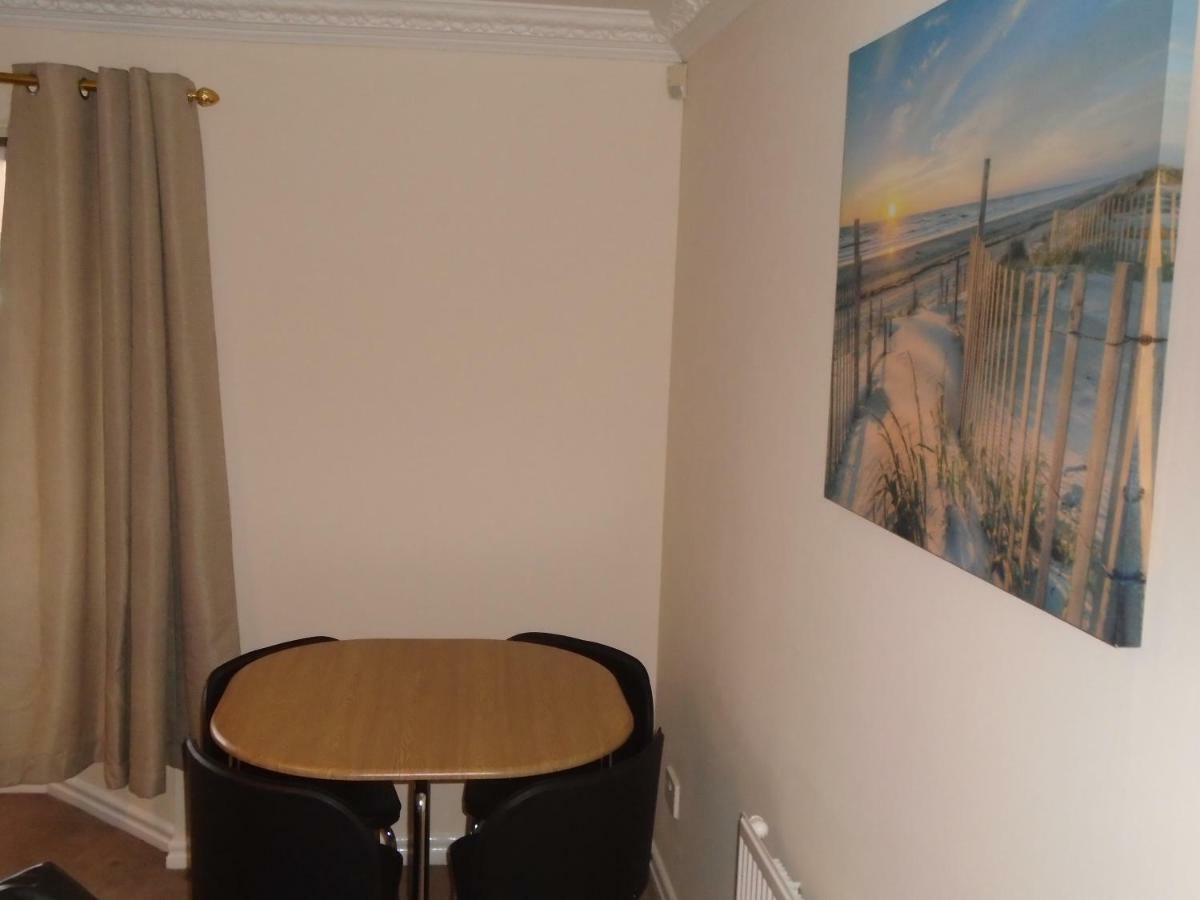 Clydebank Apartment Glasgow Buitenkant foto