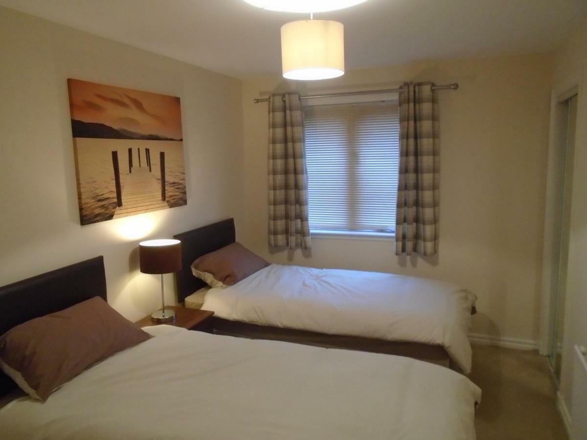 Clydebank Apartment Glasgow Buitenkant foto